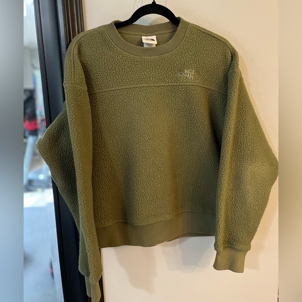 The North Face Crewneck Teddy Bear Fuzzy